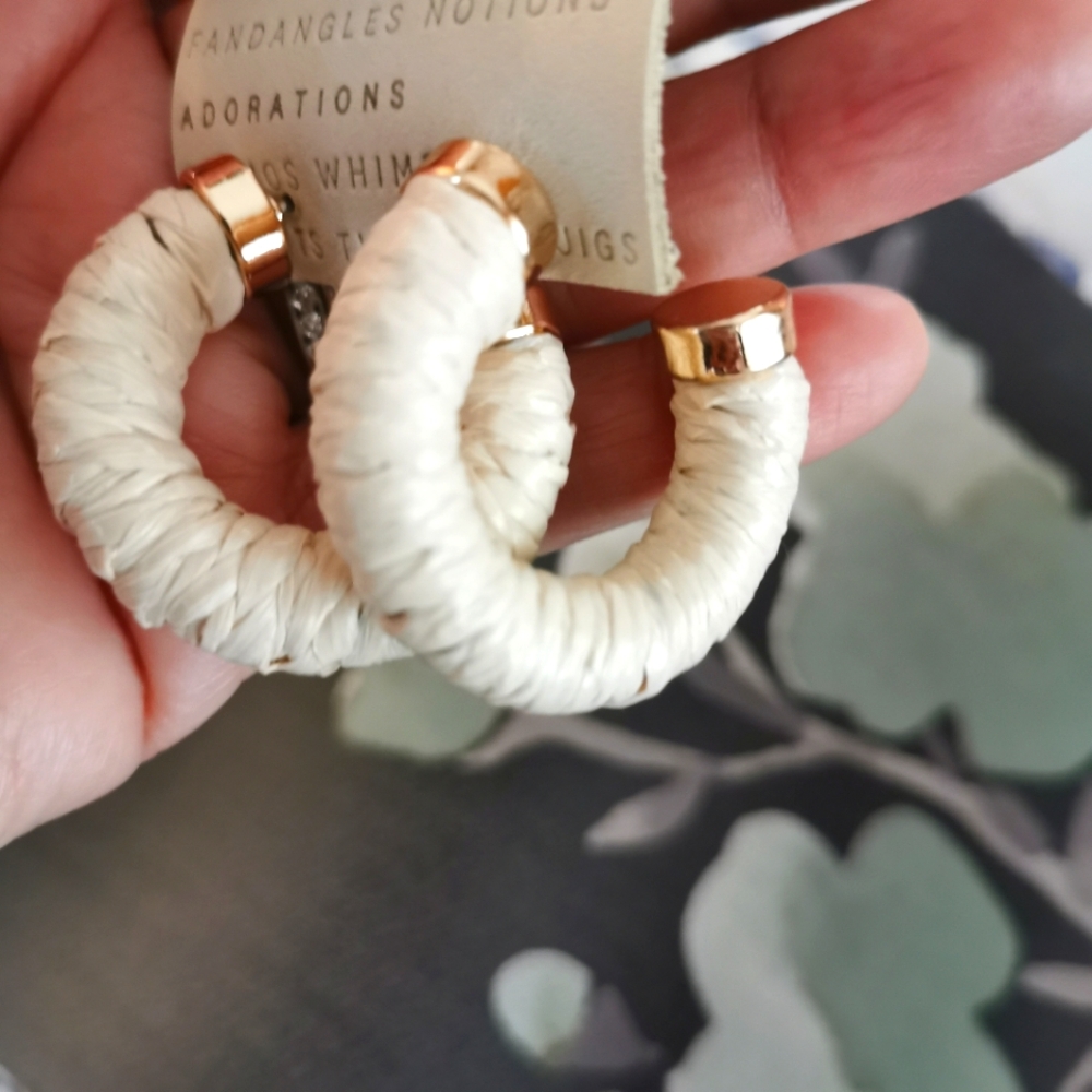 Anthropologie hoop dangling earrings cream ivory color